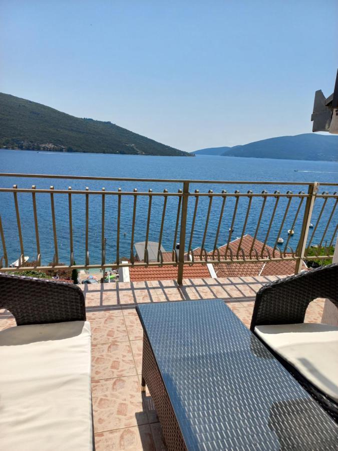 Villa Angelina Kumbor Eksteriør billede